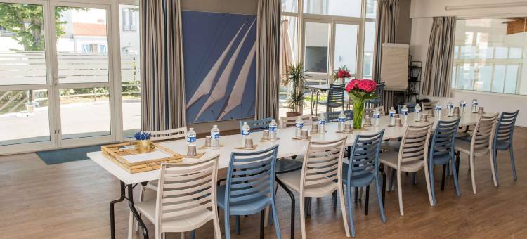 宜必思尚品圣吉莱斯克鲁瓦德维耶酒店(Ibis Styles Saint-Gilles-Croix-De-VIE)图片