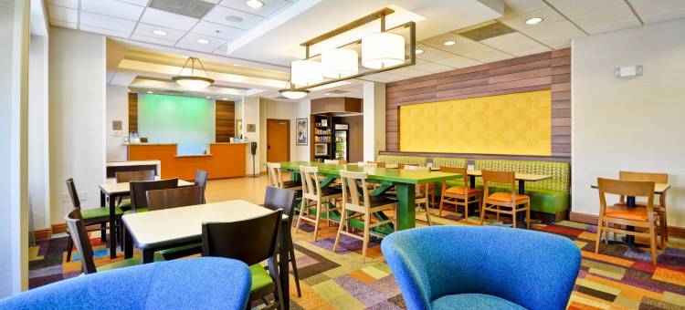 亚特兰大维宁斯/广场万枫套房酒店(Fairfield Inn & Suites Atlanta Vinings/Galleria)图片
