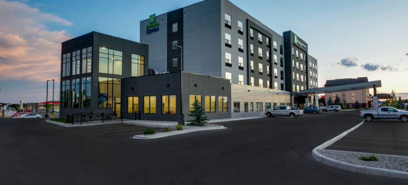 莱斯布里奇东南智选假日酒店(Holiday Inn Express LETHBRIDGE SOUTHEAST by IHG)图片