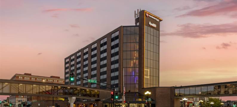 贝斯特韦斯特滑铁卢和锡达福尔斯行政公寓(Executive Residency by Best Western Waterloo  Cedar Falls)图片