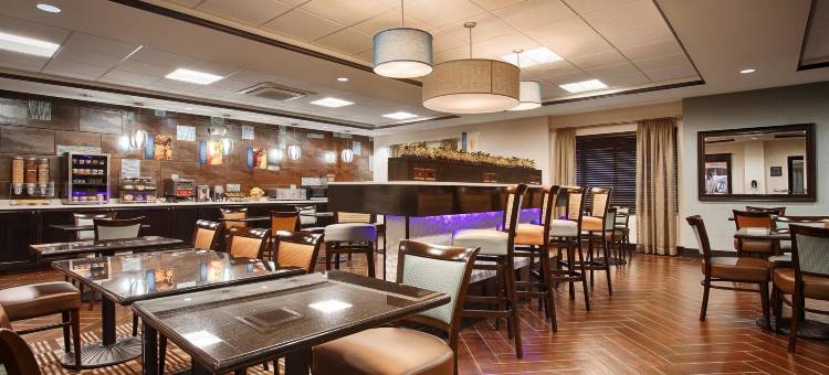 北奥德萨贝斯特韦斯特优质套房酒店(Best Western Plus North Odessa Inn  Suites)图片