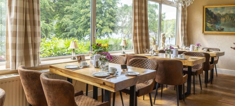 荷尔斯泰因瑞士酒店(Hotel Holsteinische Schweiz am Dieksee)图片