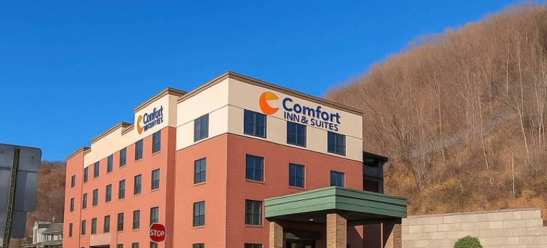 马凯特康福特酒店及套房 - 普雷里杜钦(Comfort Inn & Suites Marquette - Prairie du Chien)图片
