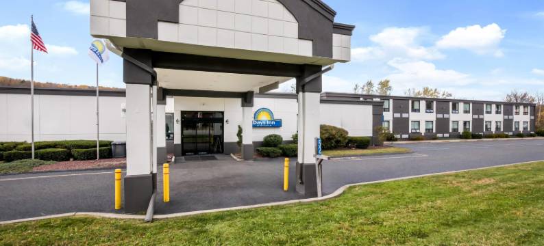 利伯蒂戴斯酒店(Days Inn by Wyndham Liberty)图片