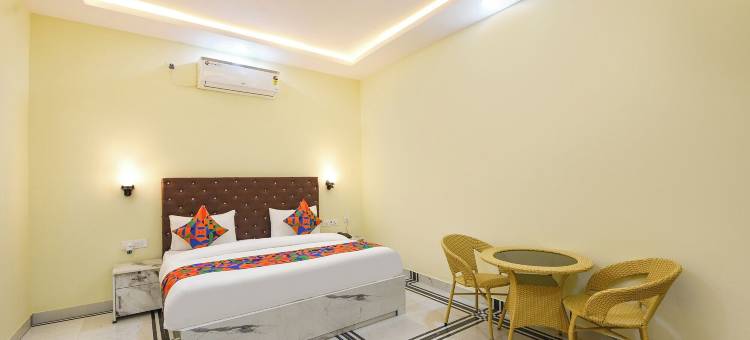 Fabhotel 鲁比康(FabHotel Rubicon)图片