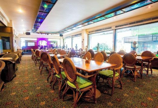 Pailyn PitsanulokeHotel Overview