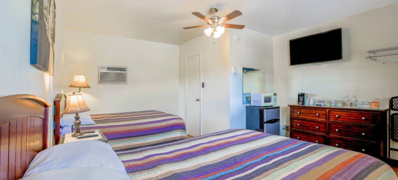 加地斯汽车旅馆(Cadiz Motel by OYO on route 250)图片