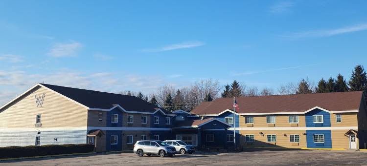 莱克米尔斯AmericInn酒店(AmericInn by Wyndham Lake Mills)图片