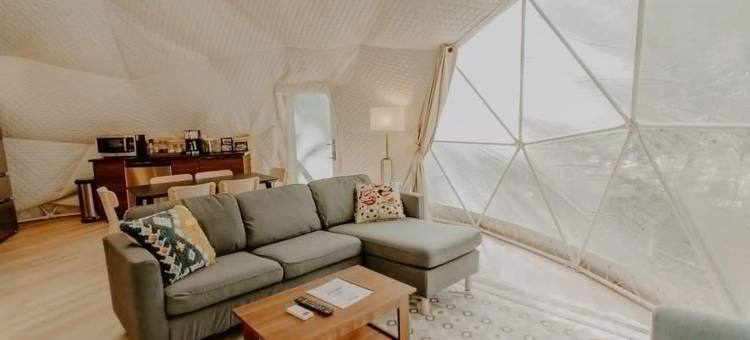 月光山谷圆顶小屋临近漂流(Moonshine Hollow Dome by Rafting)图片