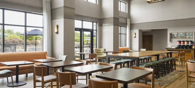 布拉塞尔顿欢朋酒店(Hampton Inn & Suites Braselton)图片