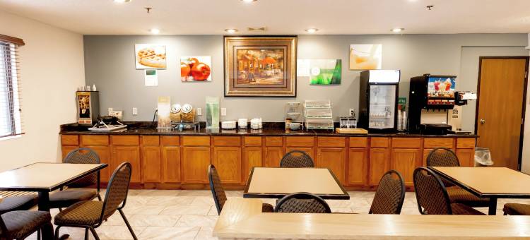 马里内特品质套房酒店(Quality Inn & Suites Marinette)图片