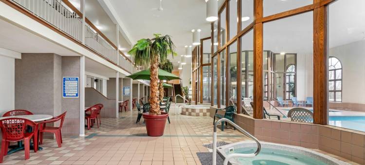 哥伦比亚购物中心环路罗德威酒店(Rodeway Inn Columbia Mall Loop)图片