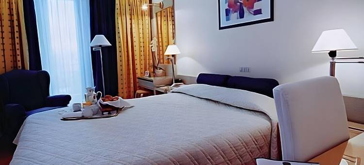比雷埃夫斯公园酒店(The Park Hotel Piraeus)图片