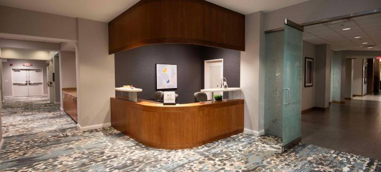 芝加哥-北海岸会议中心希尔顿逸林酒店(DoubleTree by Hilton Chicago - North Shore Conference Center)图片