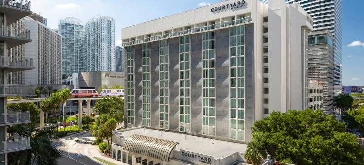 迈阿密市中心/布里克尔区万怡酒店(Courtyard Miami Downtown/Brickell Area)图片