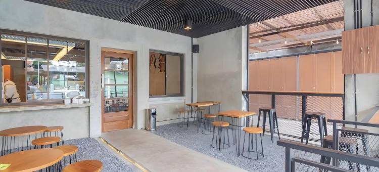 红门酒店近Alun-Alun Garut(Urbanview Hotel Ultima Veteran Garut)图片