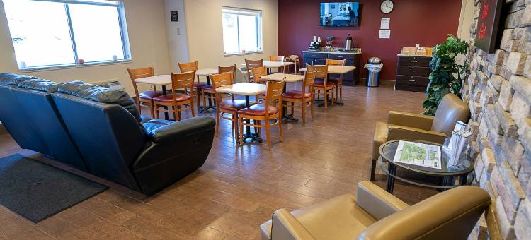 丹维尔红顶套房酒店(Red Roof Inn & Suites Danville, IL)图片