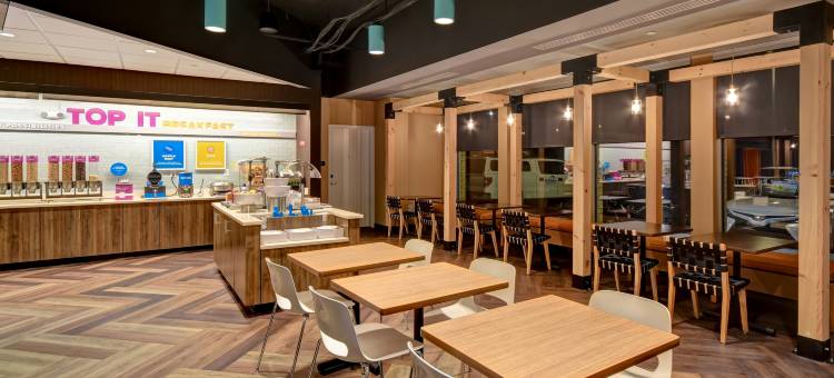 罗利-达勒姆机场希尔顿Tru酒店(Tru by Hilton Raleigh Durham Airport)图片