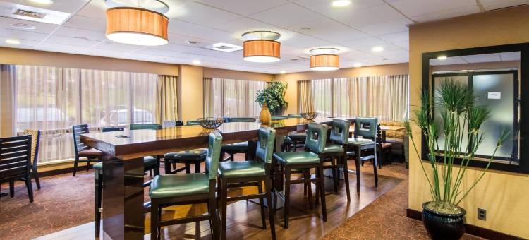 梅丽登红顶酒店(Red Roof Inn Meriden)图片