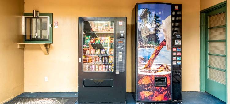 费拉格尔斯塔夫美洲最佳价值套房酒店(Americas Best Value Inn and Suites Flagstaff)图片