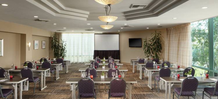 圣迭戈酒店区希尔顿逸林酒店(DoubleTree by Hilton San Diego Hotel Circle)图片