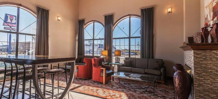 奥瓦索 US-169 凯艺套房酒店(Quality Inn & Suites Owasso US-169)图片