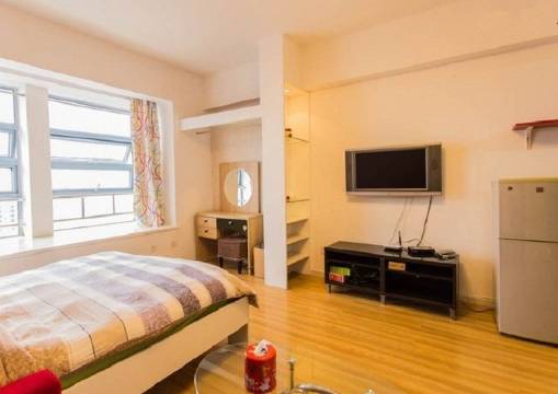 华师大地铁套房公寓(中山北路分店)