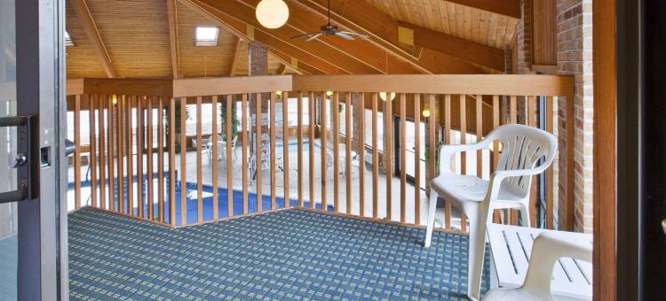 马歇尔凯艺酒店 - 近 I-69(Quality Inn Marshall Near I-69)图片