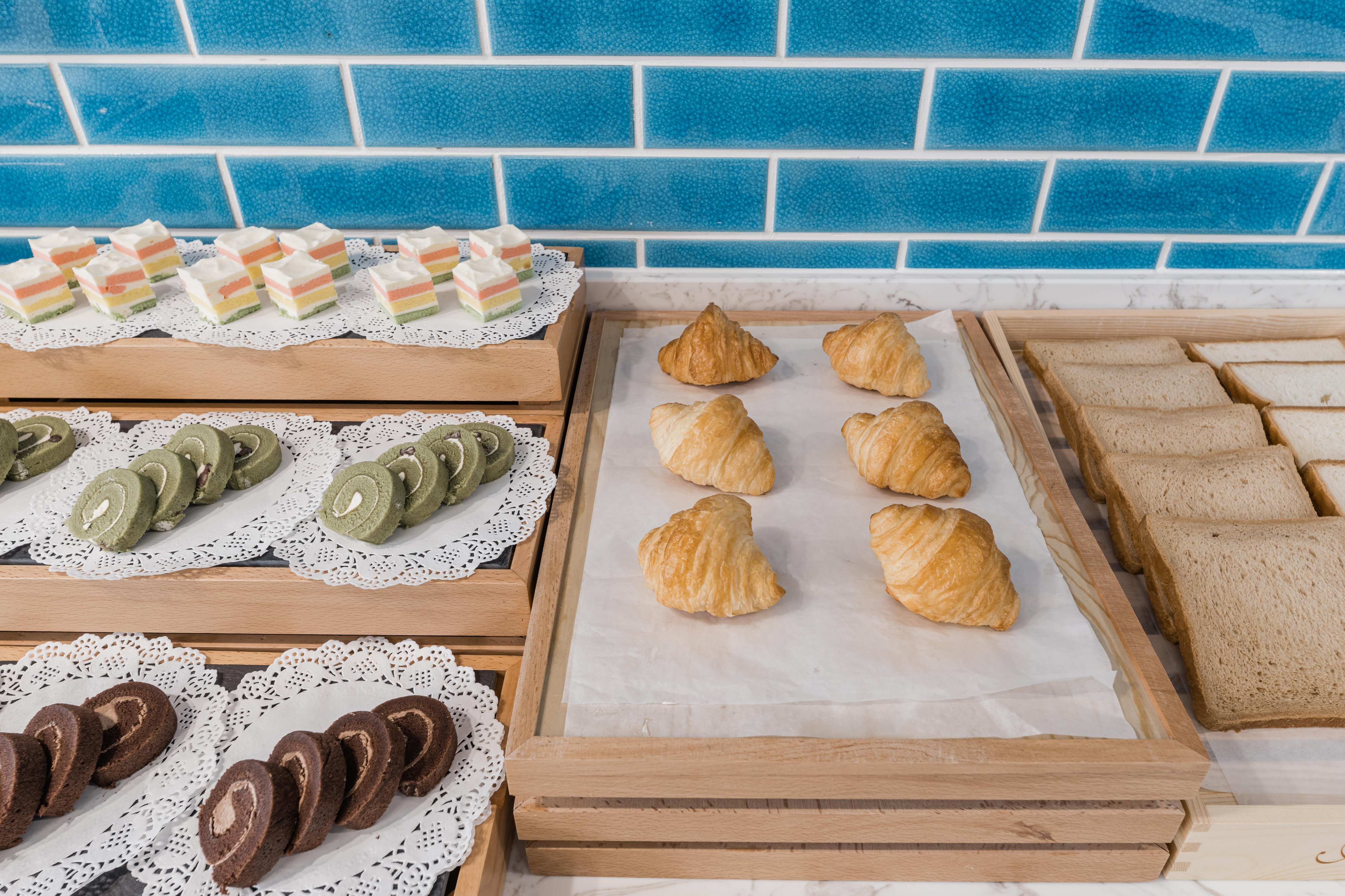 Holiday Inn Express Shanghai Pudong Chuansha Over view