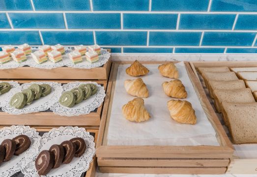 Holiday Inn Express Shanghai Pudong Chuansha Hotel Overview