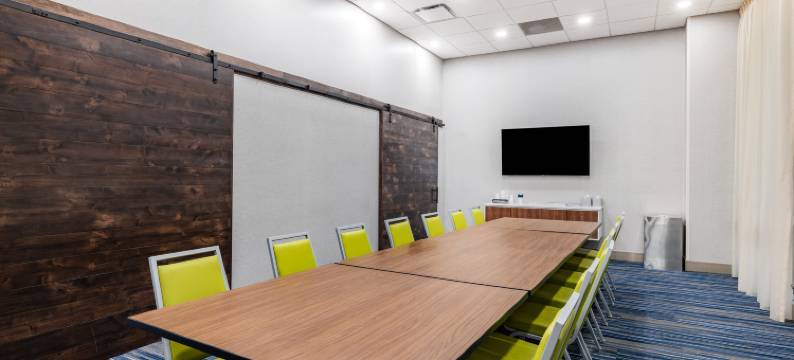 林肯市中心智选假日酒店(Holiday Inn Express & Suites LINCOLN DOWNTOWN by IHG)图片