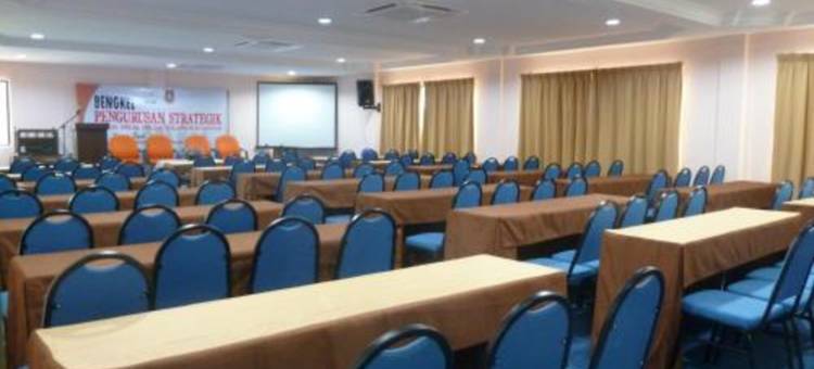 千巴卡海滩度假酒店(Cempaka Beach Resort)图片