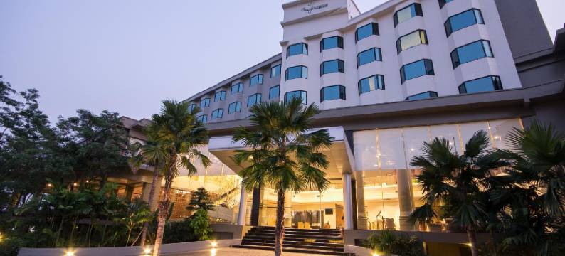 滨江大酒店(The Grand Riverside Hotel)图片