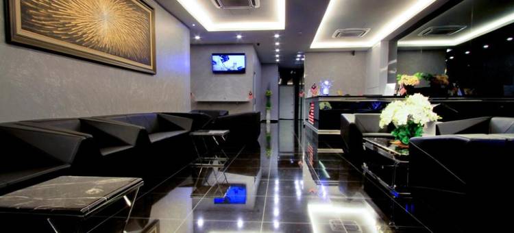 J套房酒店(J Suites Hotel)图片