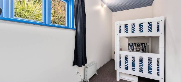 Sunny Lakeview Villa图片