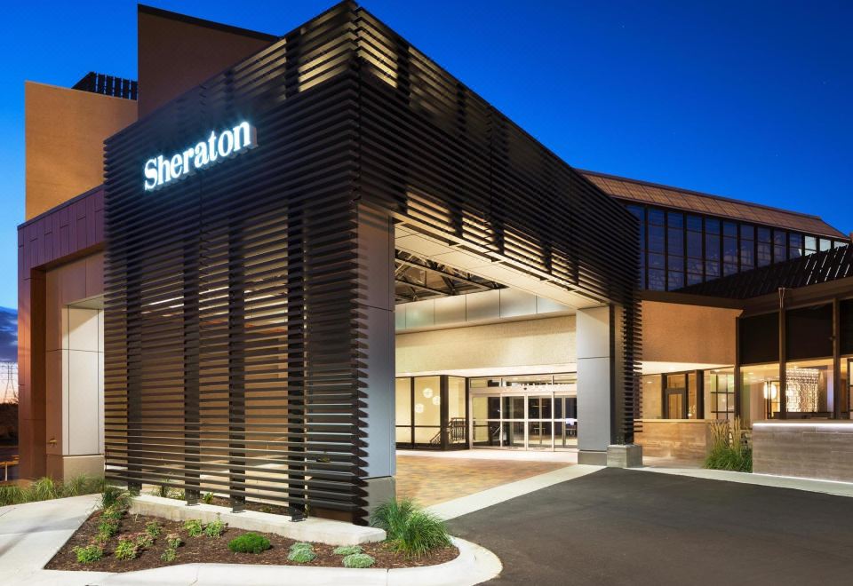 Sheraton Bloomington HotelOver view