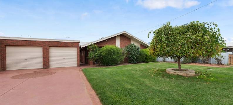 湖滨登陆酒店 - 水滨(Lakeside Landing)图片