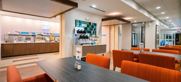 智选假日套房酒店南海文(Holiday Inn Express & Suites Southaven Central - Memphis)图片