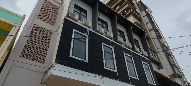 红多兹伊斯兰酒店-巨港西蒂法蒂玛RSUD(RedDoorz Syariah Near Rsud Siti Fatimah Palembang)图片