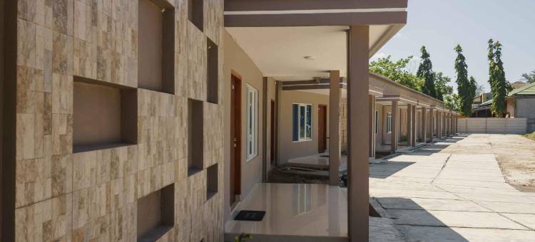 红多兹酒店@朋库卢科帕卡巴纳(RedDoorz @ Hotel Copacobana Bengkulu)图片