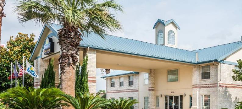 温德姆戴斯酒店圣安东尼奥东南/弗罗斯特银行中心(Days Inn by Wyndham San Antonio Southeast/Frost Bank Center)图片