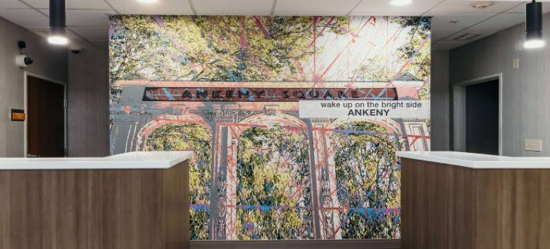 艾奥瓦安克尼 - 艾奥瓦德梅因拉昆塔温德姆套房酒店(La Quinta Inn & Suites by Wyndham Ankeny IA / Des Moines IA 2402 SE Tones Dr., Ankeny, Io)图片