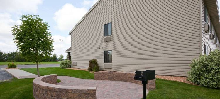 锡夫里弗福尔斯美吟温德姆酒店(AmericInn by Wyndham Thief River Falls)图片