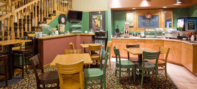 蓝色地球美吟温德姆酒店(AmericInn by Wyndham Blue Earth)图片