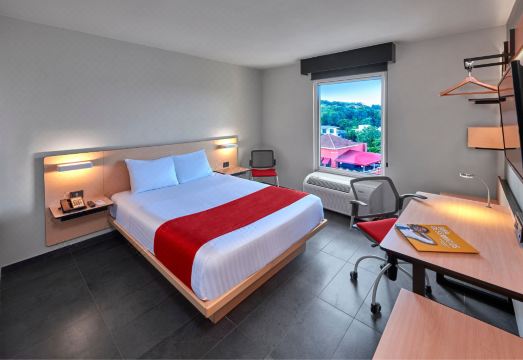 City Express by Marriott Tampico Hotel Overview