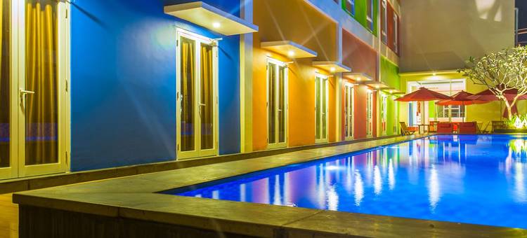 前一普瓦达迪酒店(Front One Hotel Purwodadi)图片