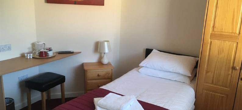 诺瓦阿姆斯酒店(Novar Arms Hotel)图片