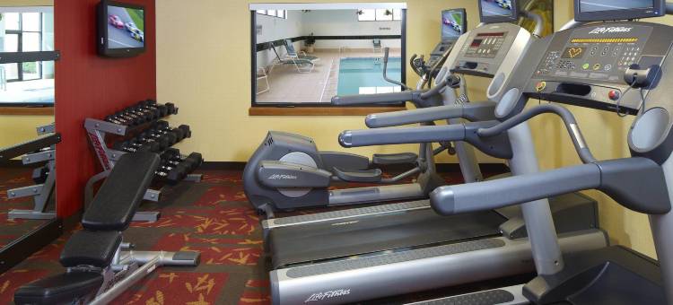 希尔顿贝滕多夫四城-spark酒店(Spark by Hilton Bettendorf Quad Cities)图片