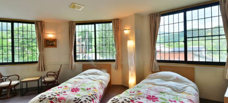 小酒店 鸢尾花(Petit Hotel Iris)图片