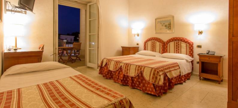 马里亚诺IV皇宫酒店(Mariano IV Palace Hotel)图片